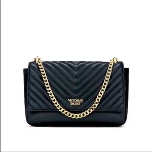 NWOT VICTORIA SECRET QUILTED GOLD CHAIN PURSE